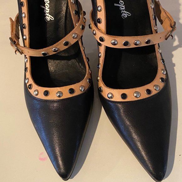FREE PEOPLE SHOES - QUEEN OF DIAMONDS STUDDED PUMPS SZ 7 NEW WITHOUT BOX - Picture 2 of 6